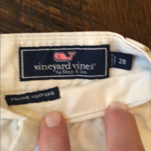 SOLD Men’s Vineyard Vines Breaker Shorts Sz 28 - Picture 3 of 5